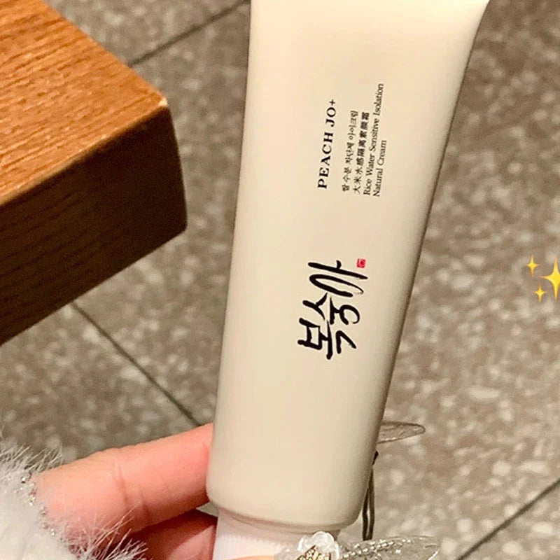 Crème Primer Extrait de Riz SPF50+ 50g – Hydratante, Éclat & Couvrance Légère Style Coréen