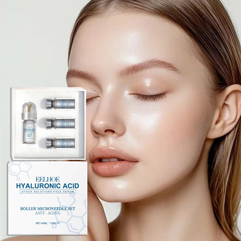 Essence Hydratante à l’Acide Hyaluronique avec Rouleau Microneedle – Soin Coréen Absorbé Rapidement